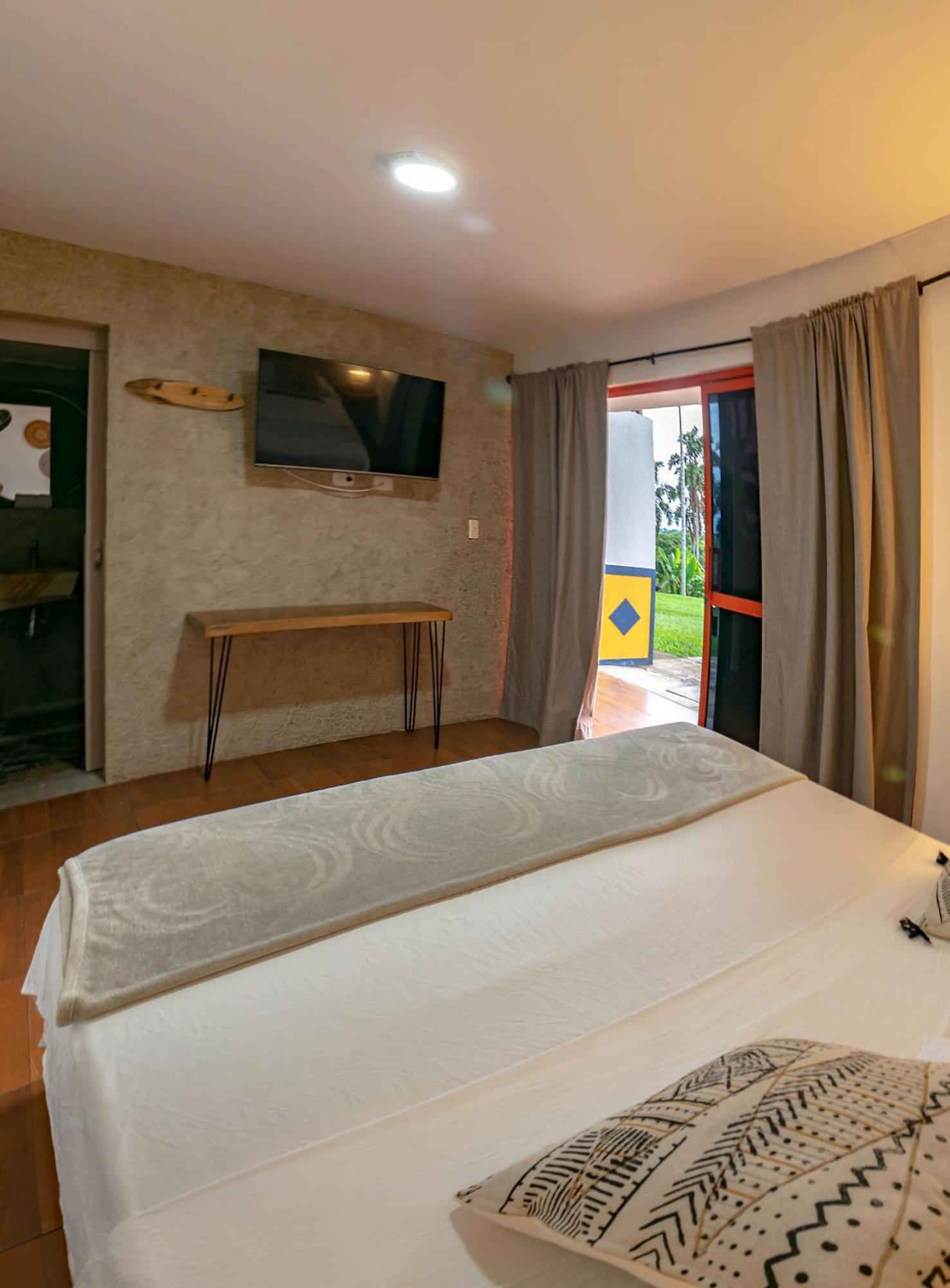 Hotel Campestre La Aldea Montenegro Exterior foto
